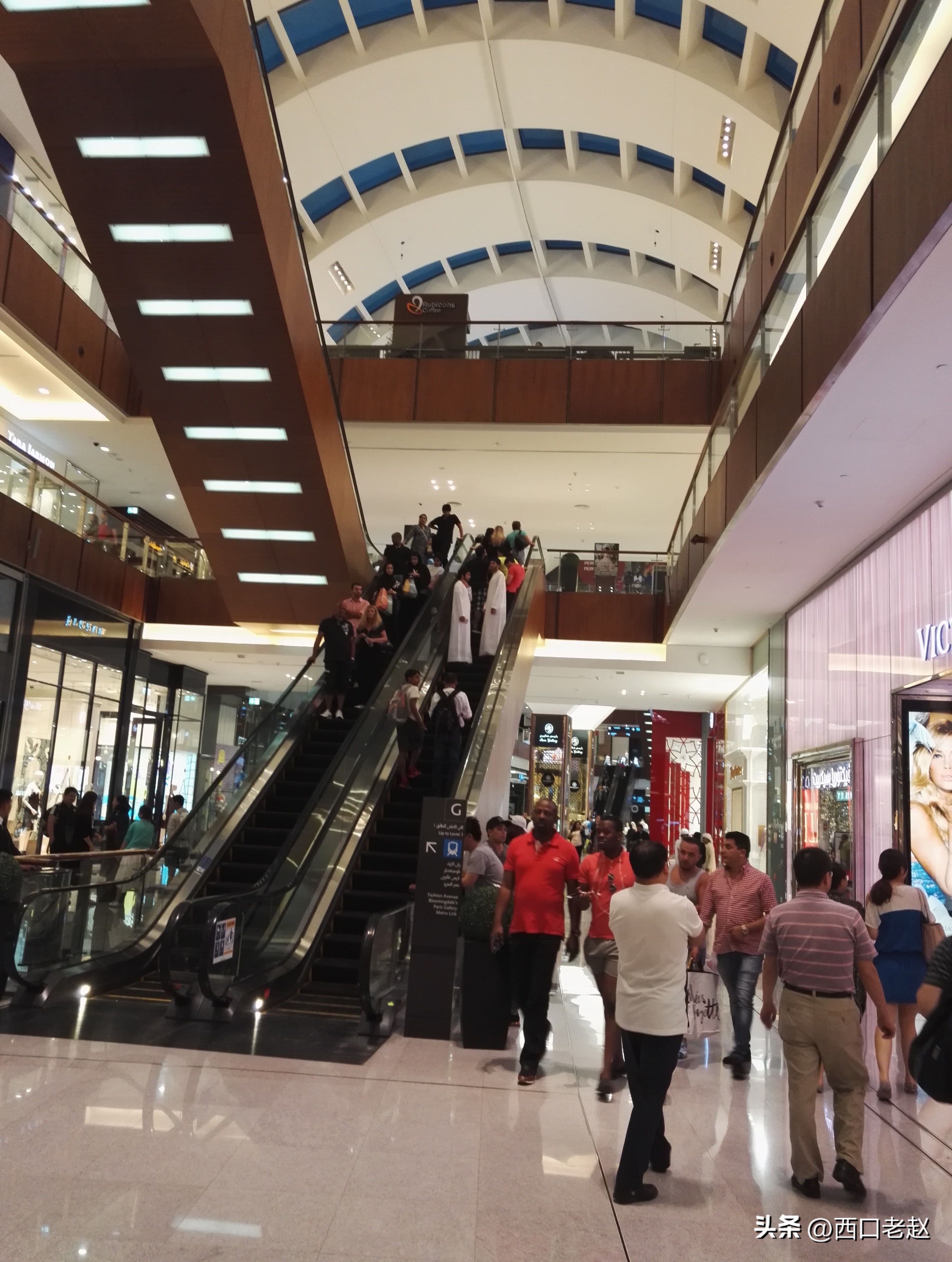 行走在国外的岁月20——再见迪拜（The DUBAI MALL和奥莱）