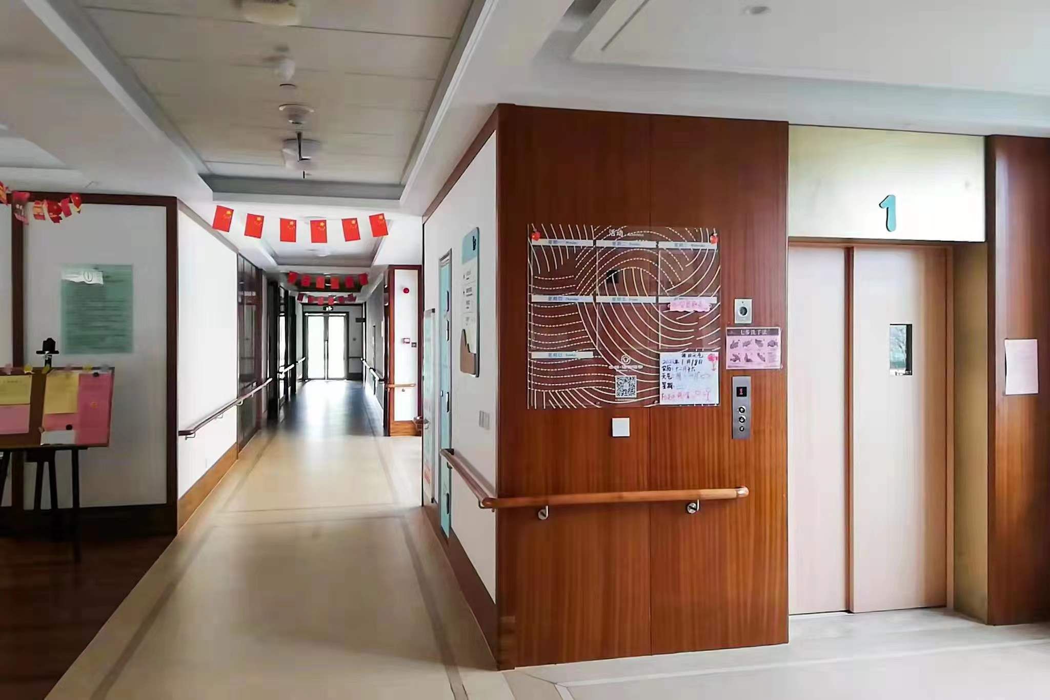 日立电梯广州地铁中标,日立电梯203