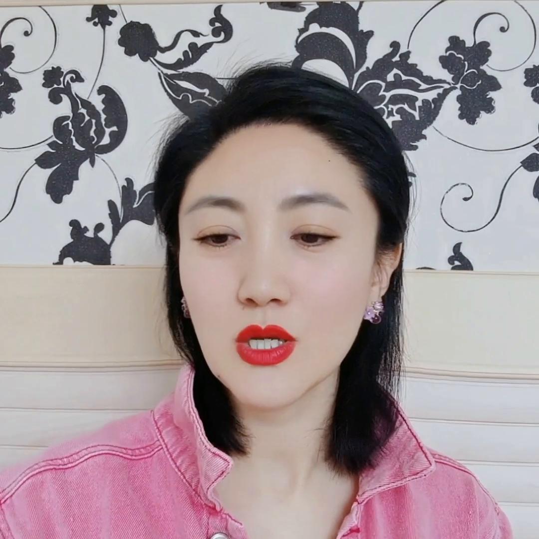 塔罗牌金牛座和双子近期感情运势,双子座和摩羯座爱情塔罗牌