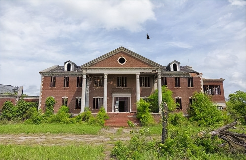 7岁女孩被美国领养,美国夫妇领养的孩子现状