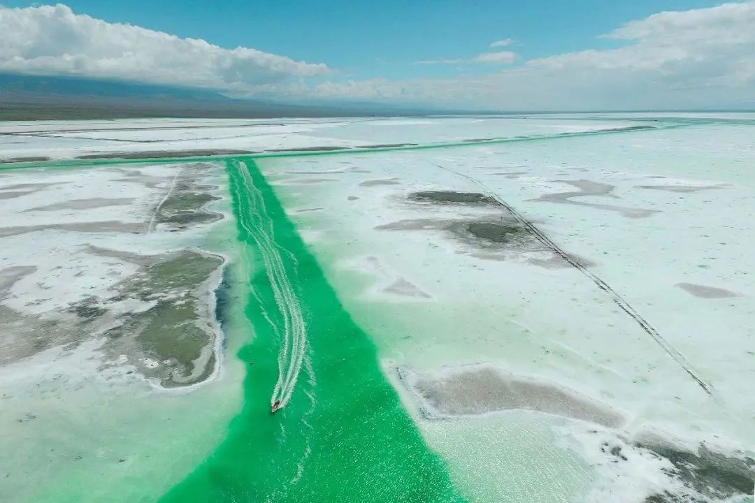 茶卡盐湖全景导览图,茶卡盐湖全景图片
