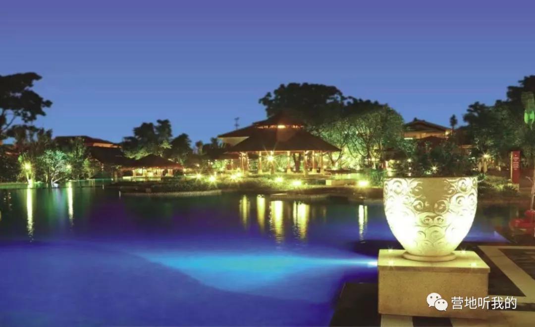 国内好看又好泡的高颜值温泉，每一个都藏着意想不到的美