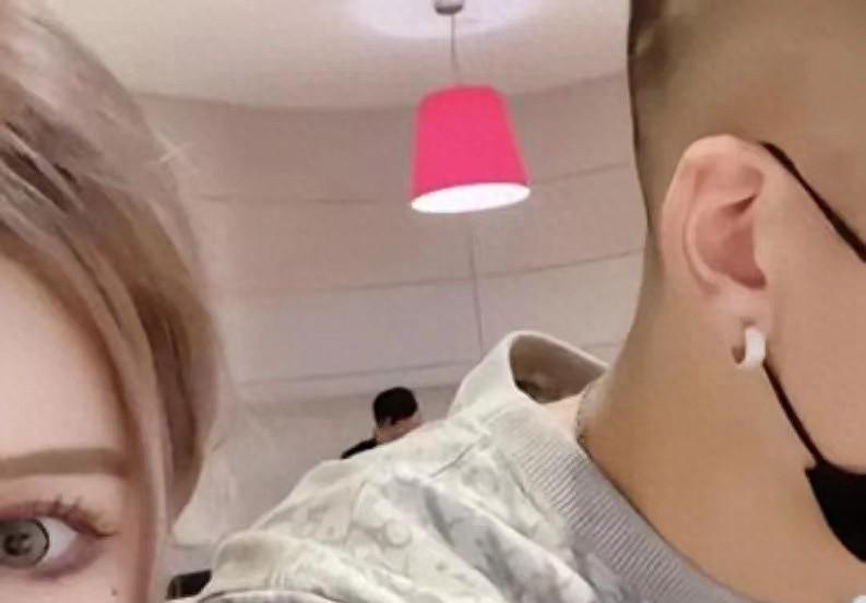 大瓜！博主曝国足丑闻，当红国脚孕期出轨，让小女生3个月堕胎3次