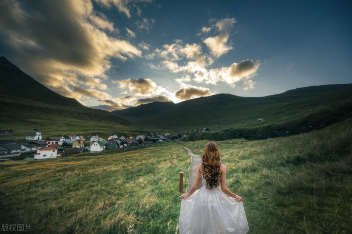 深夜走心文案短句干净何以解忧,深夜的酒果然能治愈的走心文案