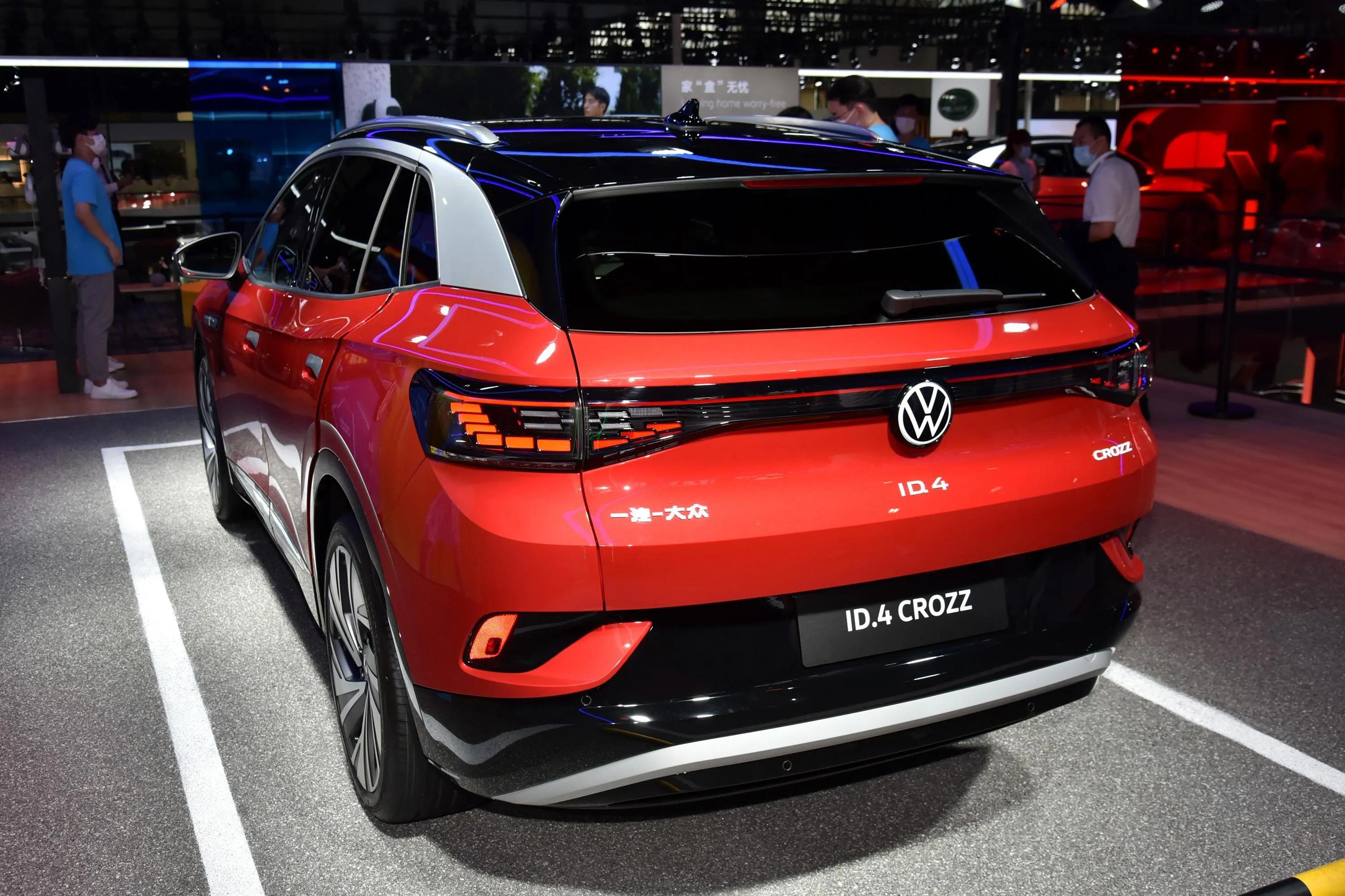 吉利星瑞后摄像头自动清洗,有清洗功能的摄像头是什么样的