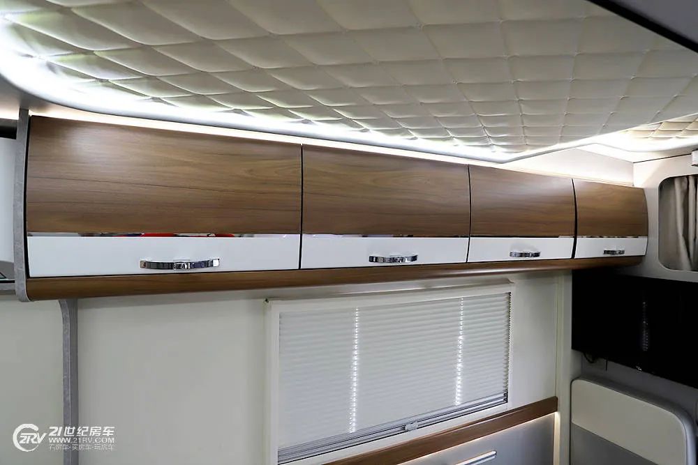 菲天房车混动一号配置,菲天一号混动轻卡房车