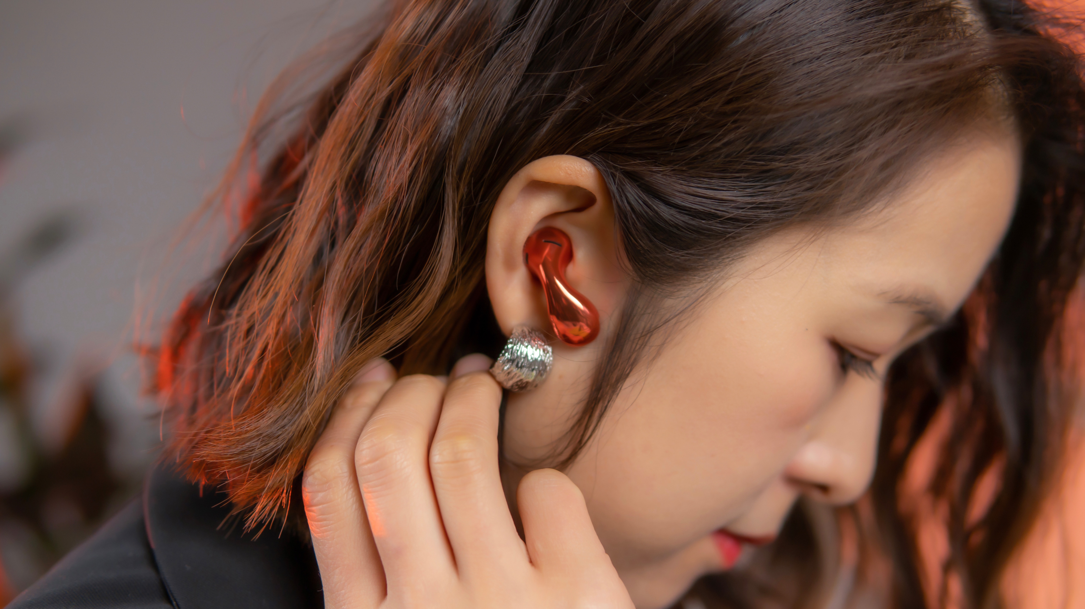 华为freebuds5水滴耳机黑科技,华为freebuds5佩戴测评