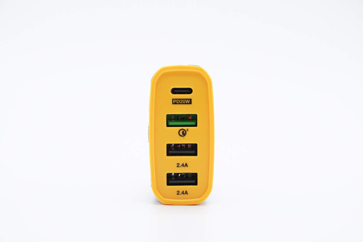 车载充电器隐藏式66w评测,得伟车载充电器评测