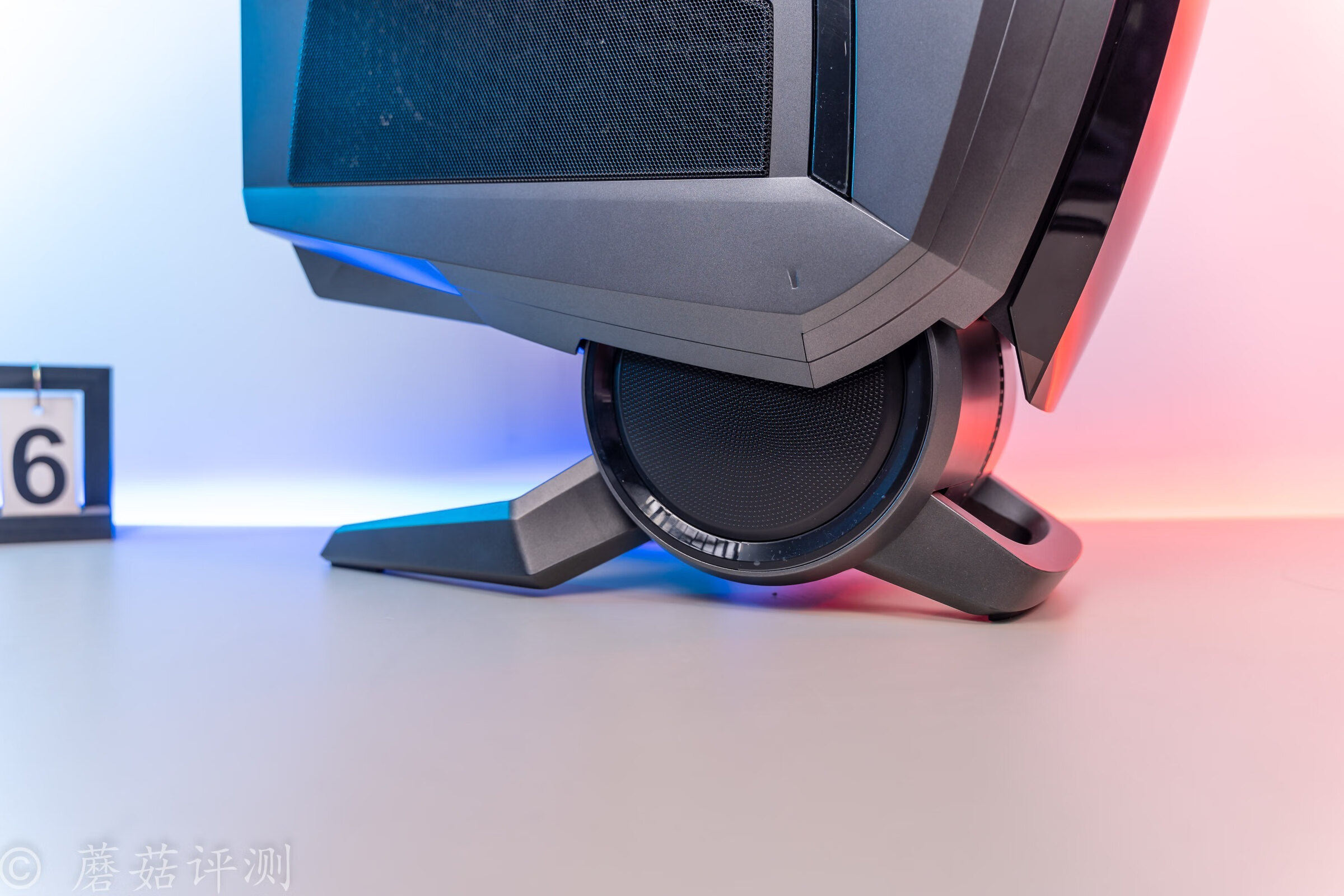 微星宙斯盾ti511代测评,微星宙斯盾ti5散热怎么样