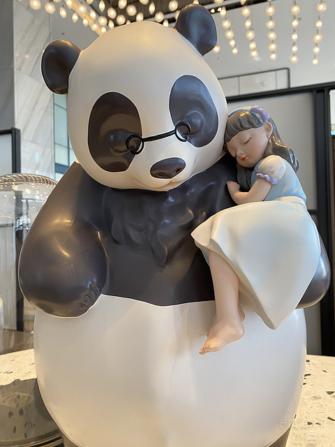 窗含西岭千秋雪成都环球中心雪山,窗含西岭千秋雪魅力成都