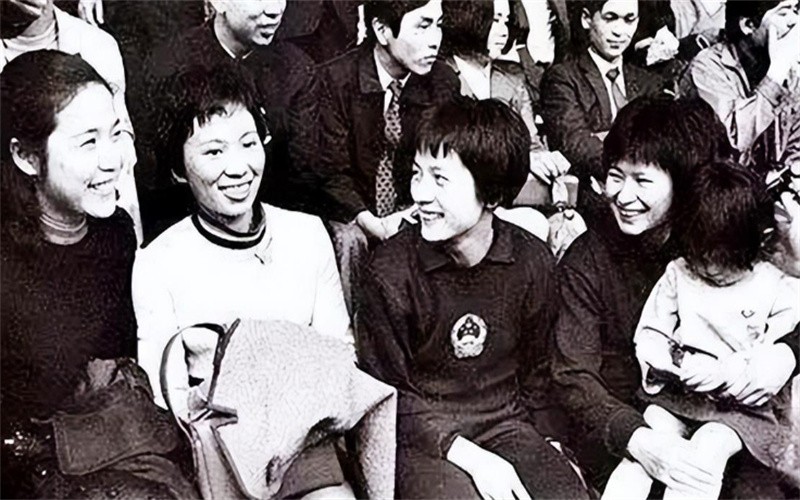 乒乓名将梁丽珍家庭情况,乒乓球运动员梁丽珍简历