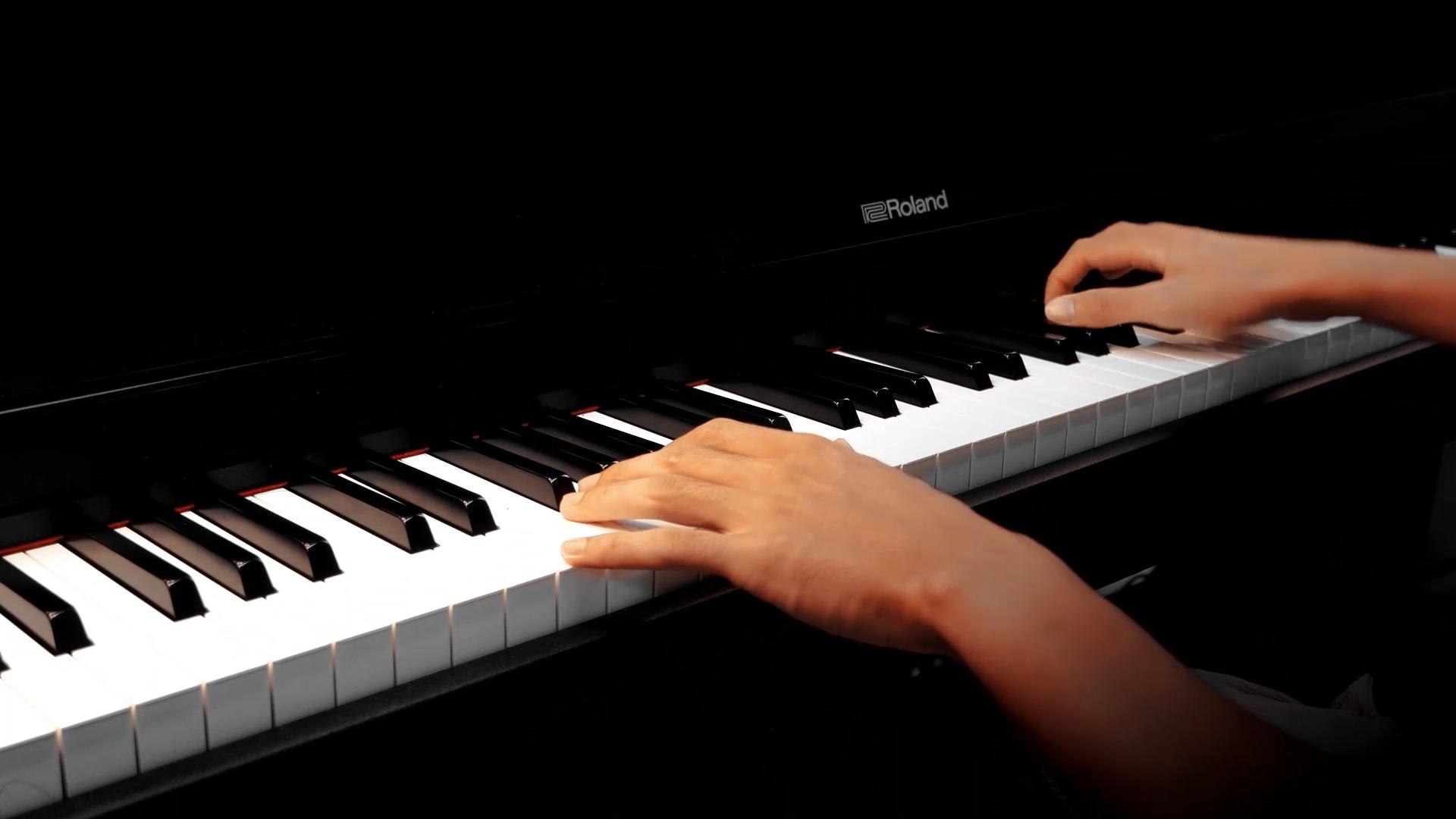 钢琴左手伴奏135弹法,钢琴左手伴奏万能公式简谱