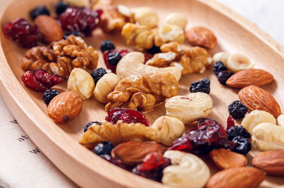 男人如何抗衰老保持年轻8大方法,男人抗衰老吃哪种维生素