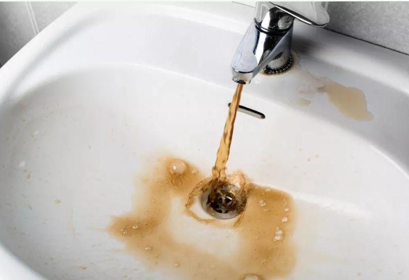 家庭用自来水安装净水器,家用自来水有必要安装净水器吗