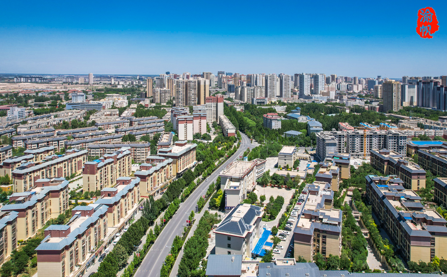 新疆喀什一座崛起的国际大都市,大美南疆和北疆