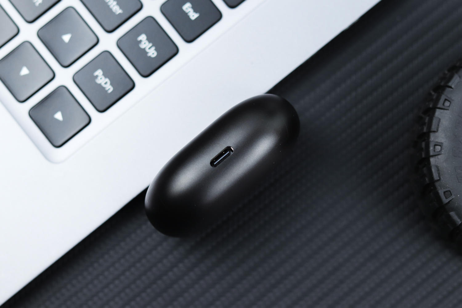 redmibuds3和redmiairdots3,oppoencoair2和redmibuds3