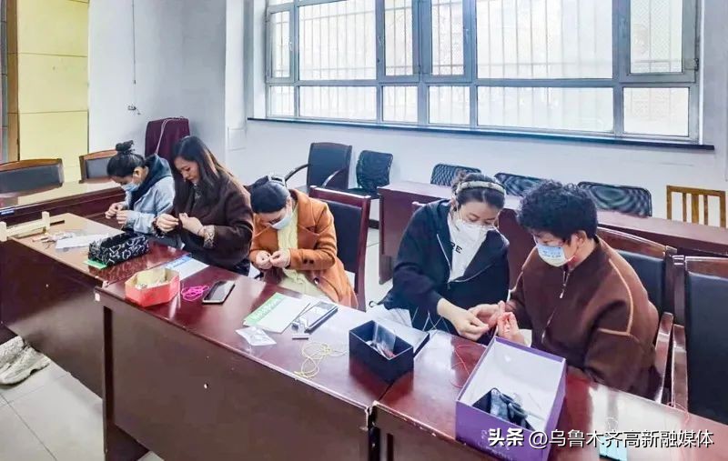 【稳就业促创业】在家也能上班挣钱啦！街道组织开展技能培训班帮助居民实现居家就业