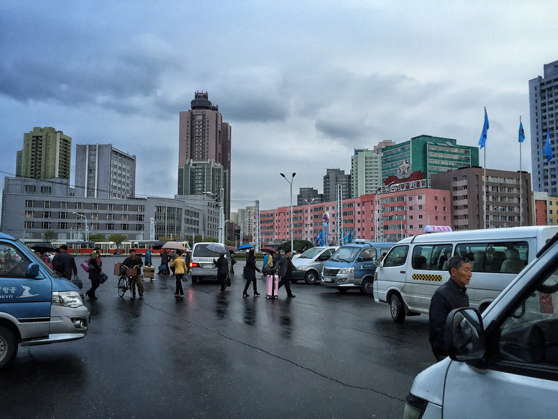 2012年，金正恩会见外宾，指着一个日本人问道：你就是叛徒藤本？