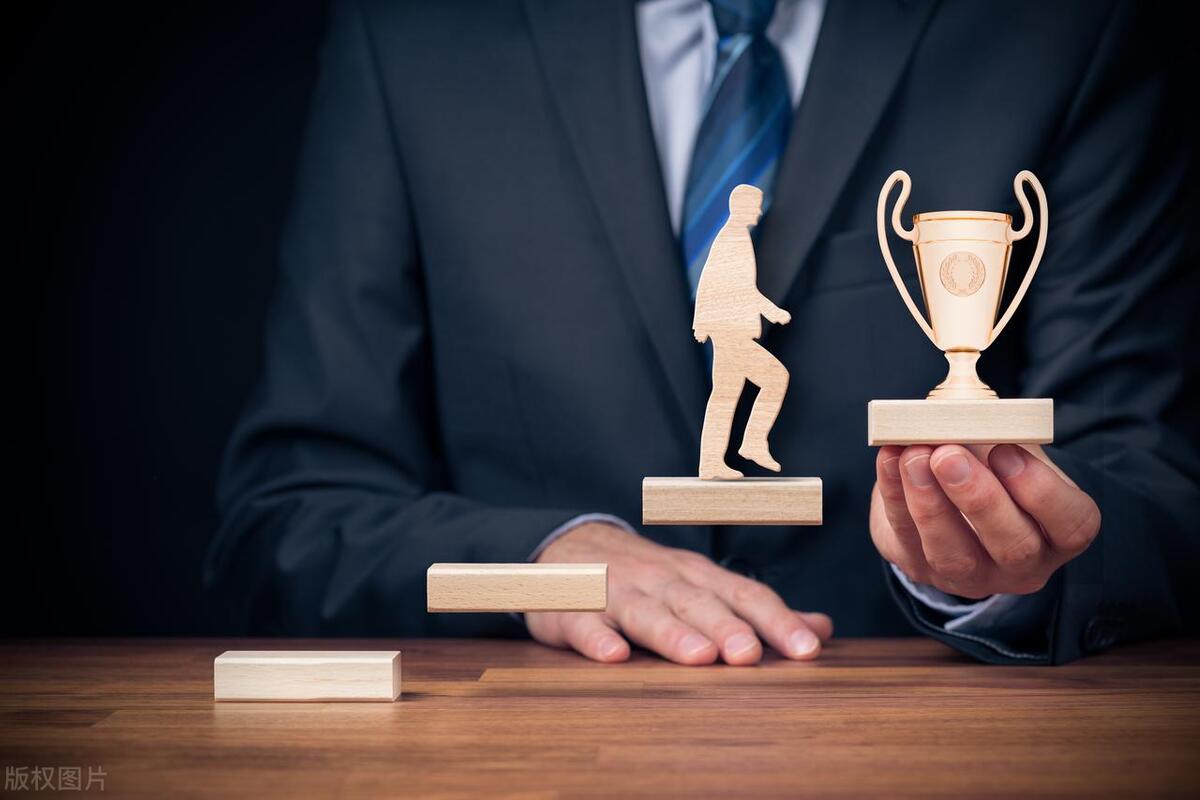 什么样的公司让员工心甘情愿,企业员工努力奋斗