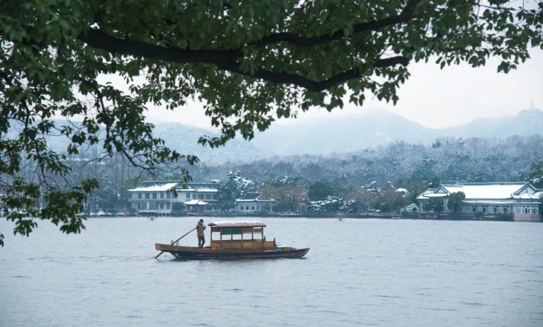 十篇有关风景的古诗词,适合旅游的古诗词有哪些
