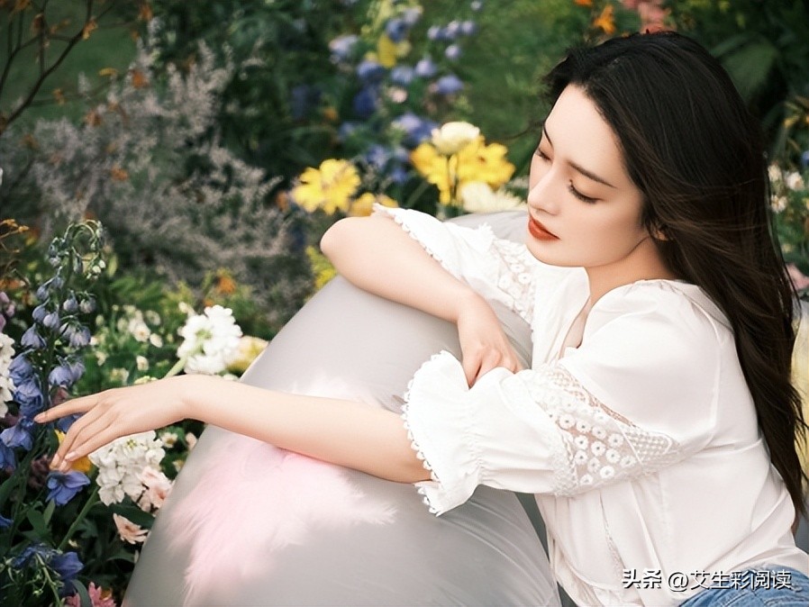 经典的言情小说推荐文笔好情节好,七本让我熬夜看完的言情小说推荐