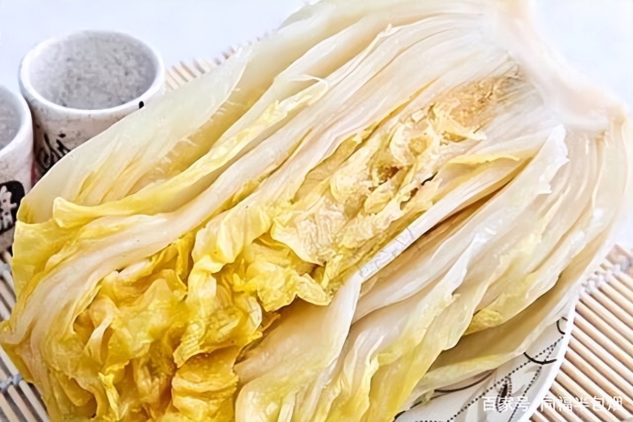 东北酸菜用乳酸菌几天能吃,酸菜里的乳酸菌是怎么样的