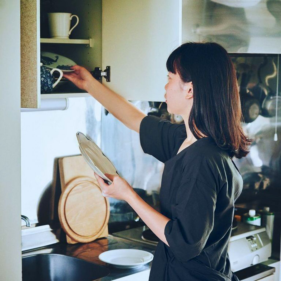 碗盘餐具怎么收纳,盘子餐具收纳小妙招