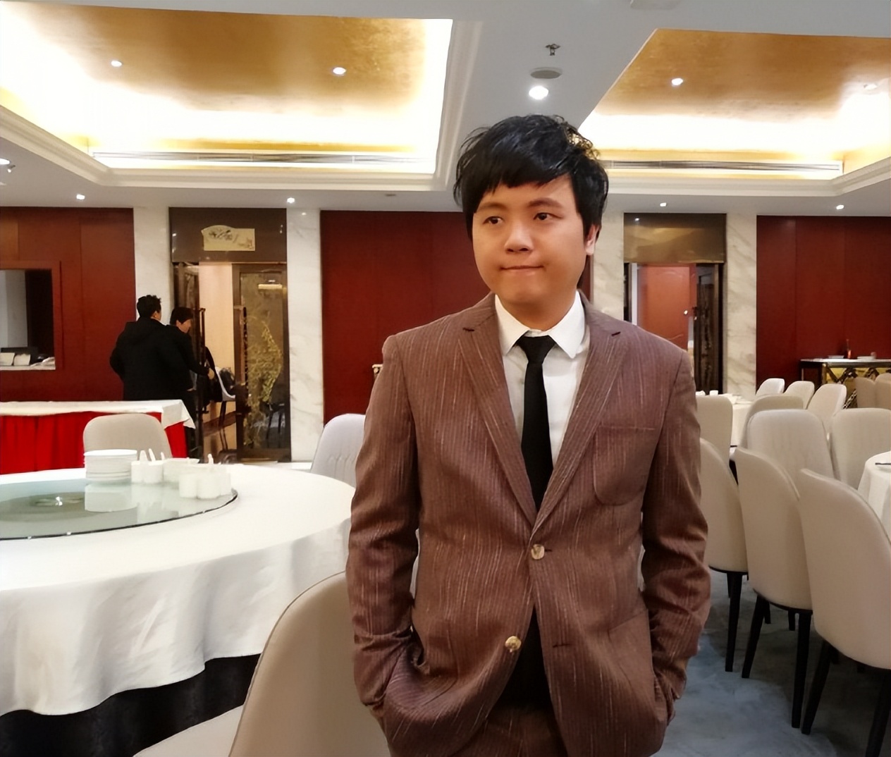 10大古早网络歌手现状：被判刑、22岁去世、患精神病，青春散场了