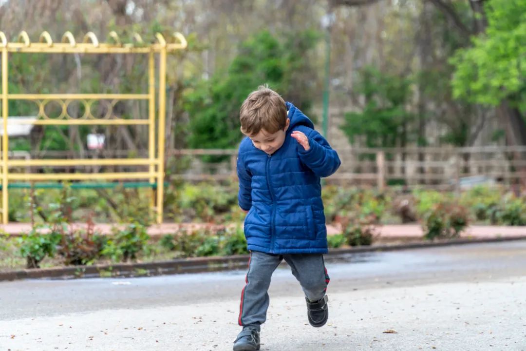 央视曝光衣物致癌物超标,儿童衣服致癌物超标