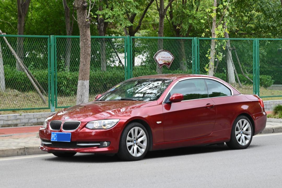 宝马430i硬顶敞篷二手价格,宝马2系敞篷硬顶二手价格