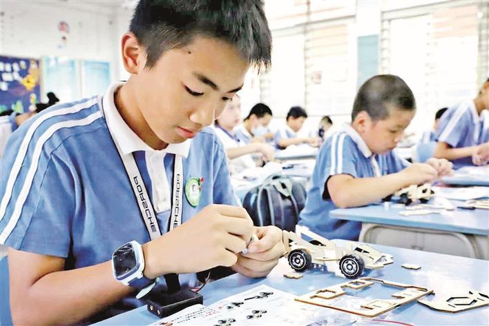 深圳宝安凤凰小学,深圳市宝安区凤凰学校视频