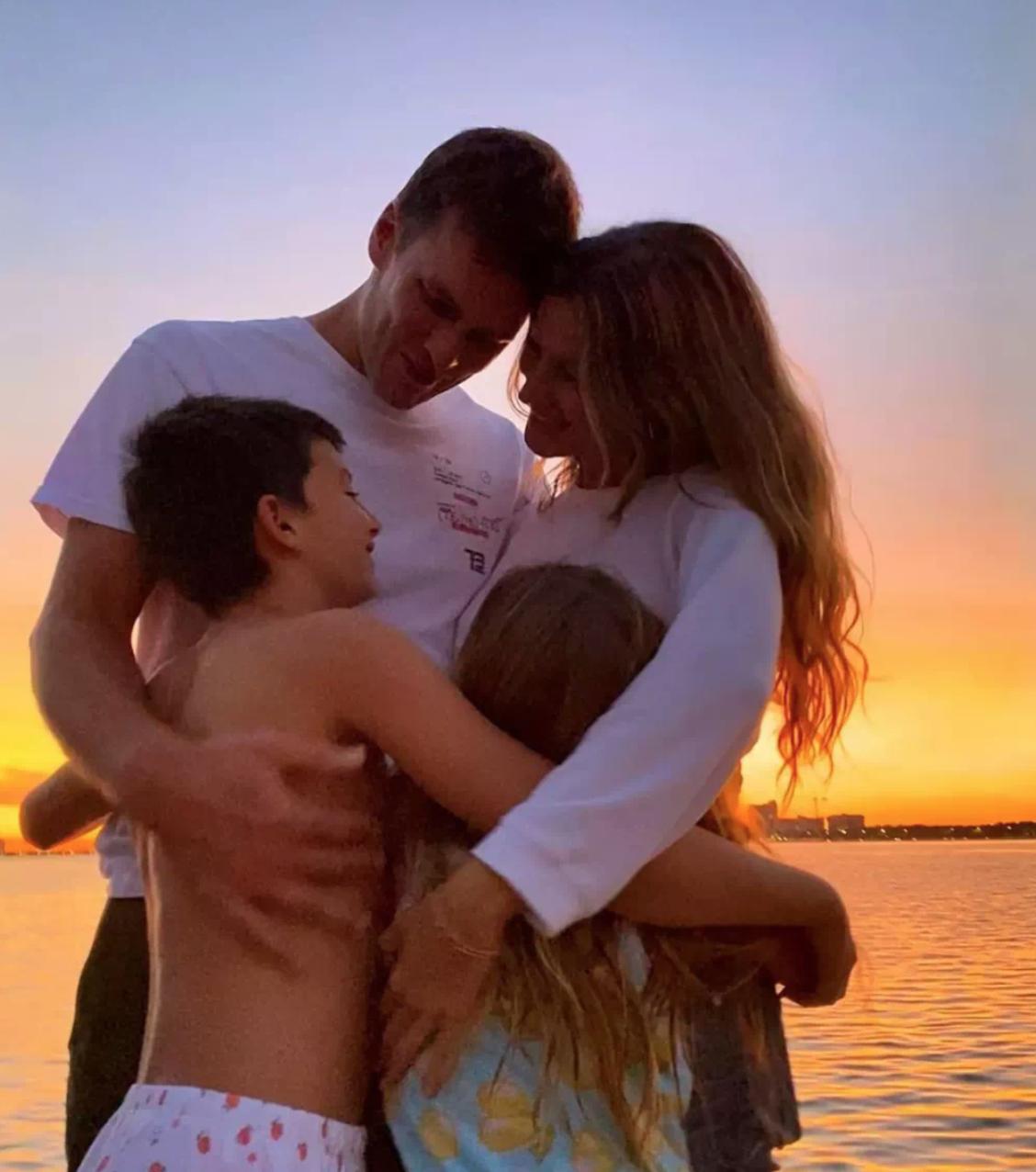 c罗前任伊莲娜日常装,前任还让人念念不忘