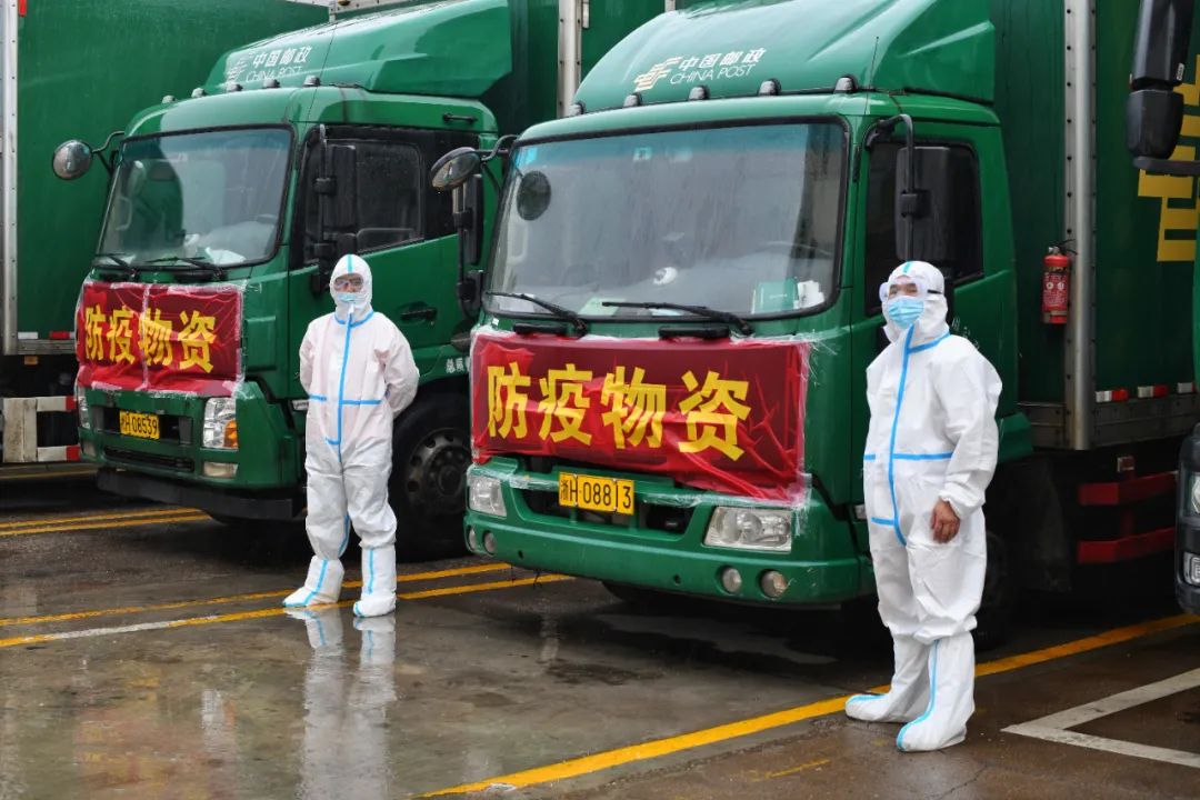 中国邮政承载希望和梦想,我深深感受到了中国的强大