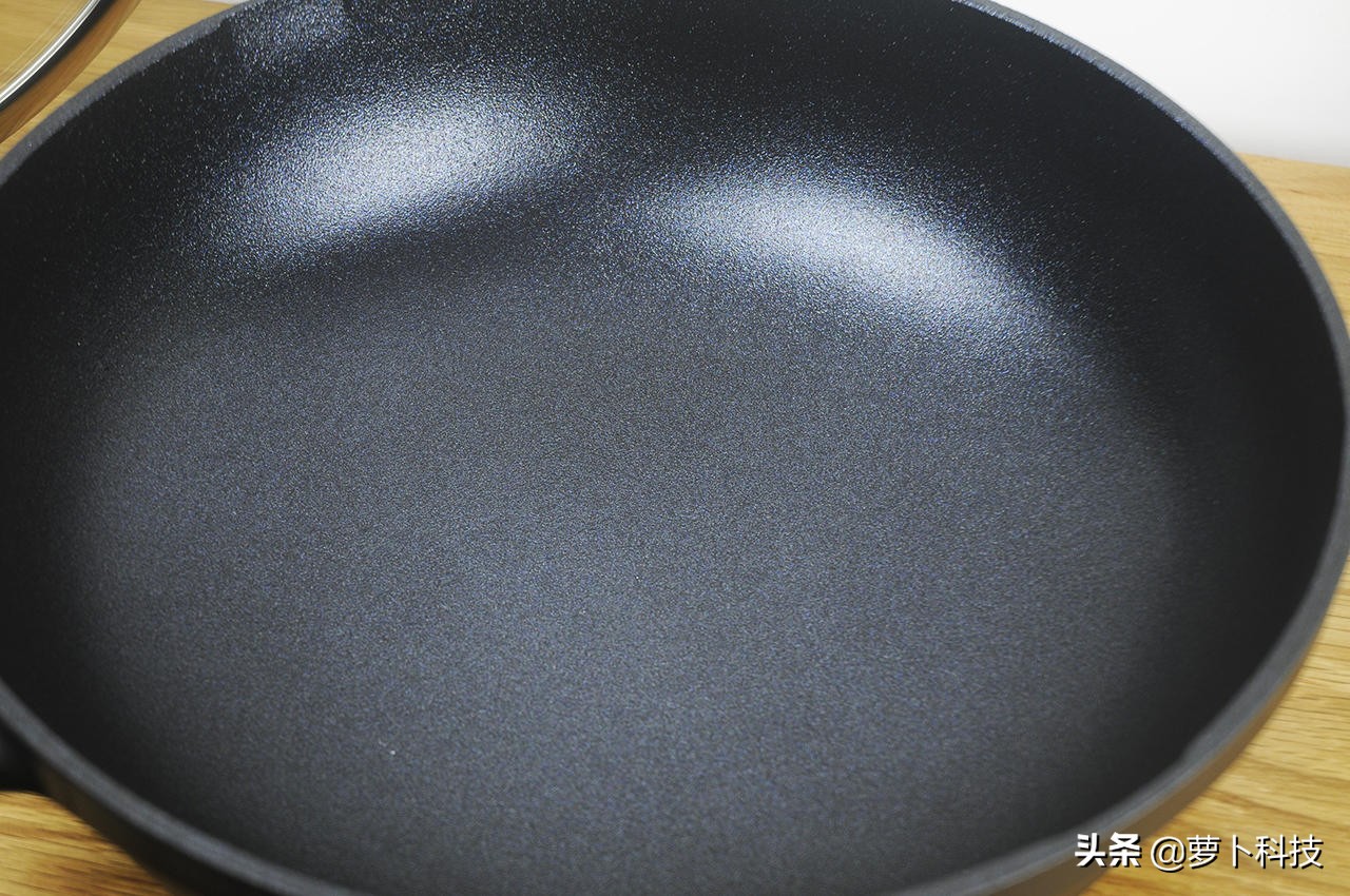 暴力测试九阳大魔王不粘锅二代,铁铲钢丝球刷锅