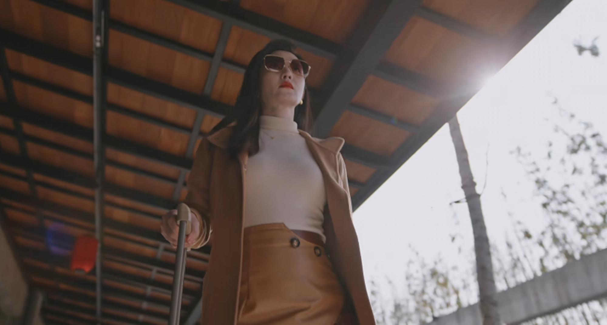 收视破2.1，女主角一出场就牢牢抓住了我眼球，这剧要火了