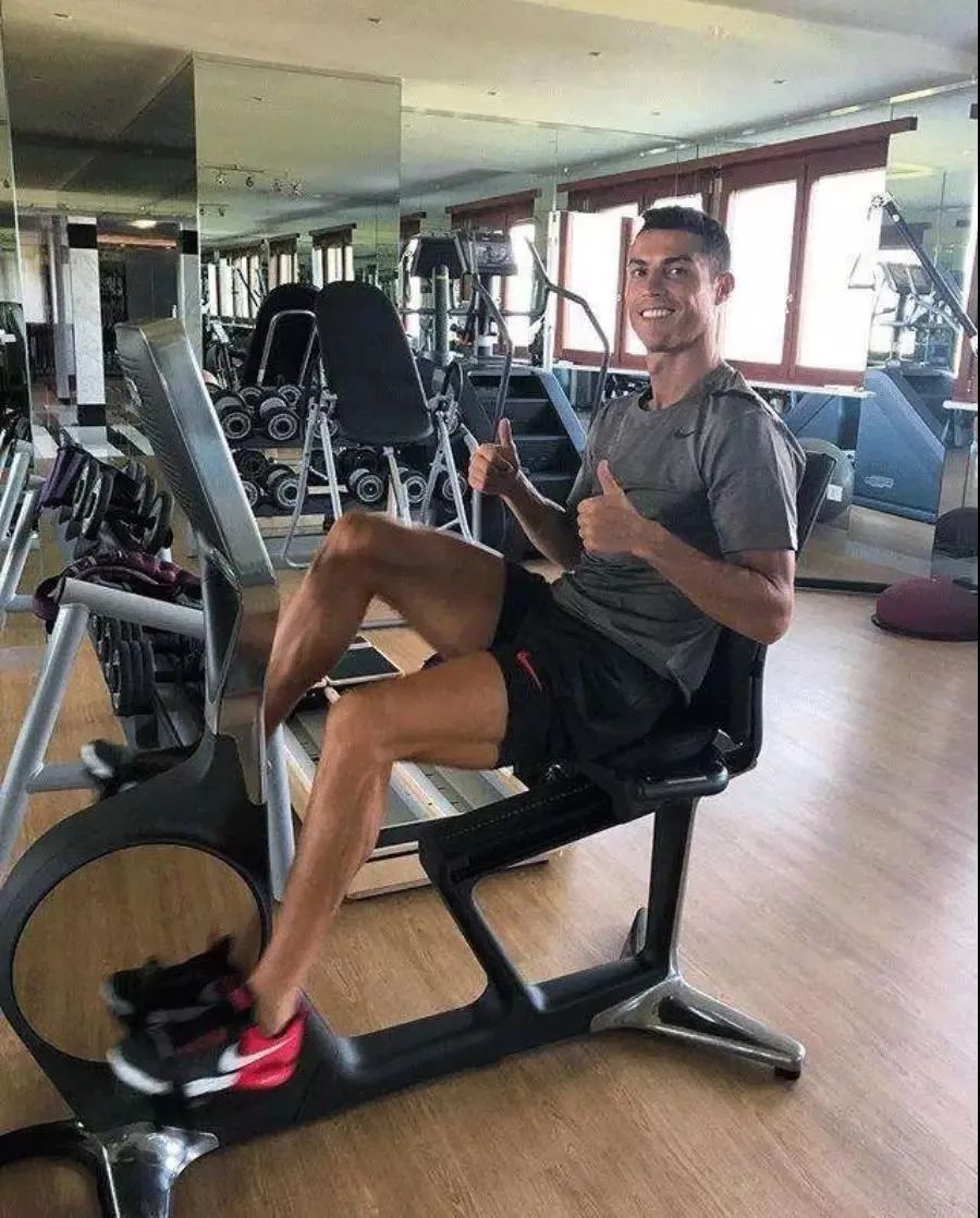 揭露逆天的男足奢华生活“但是安逸过头了，有可能会废哦”