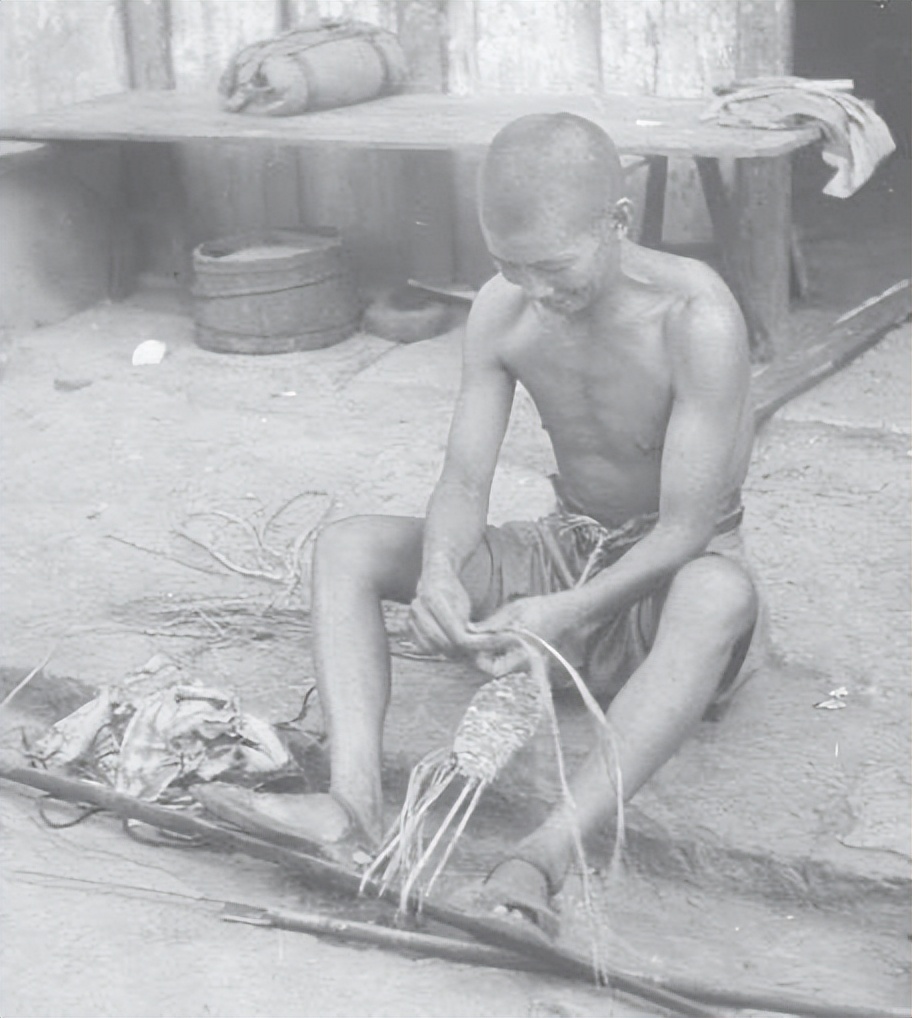 80年前我们曾经历过怎样的失望,80年前我们经历过怎样的绝望