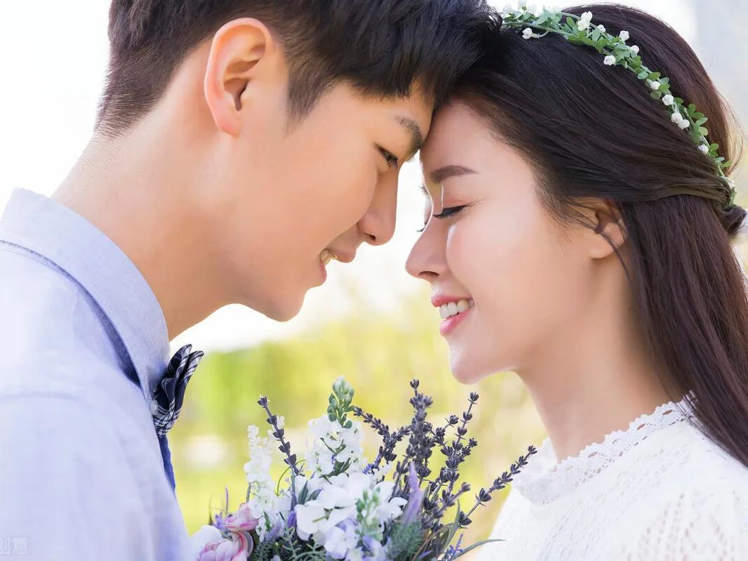 张爱玲经典语录爱情观,张爱玲经典语录爱情感悟