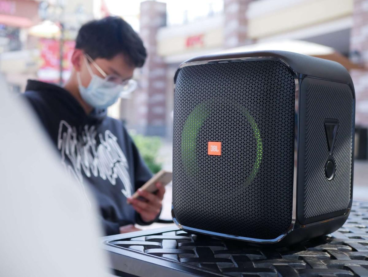 户外jbl音响,有源低音炮jbl音箱效果