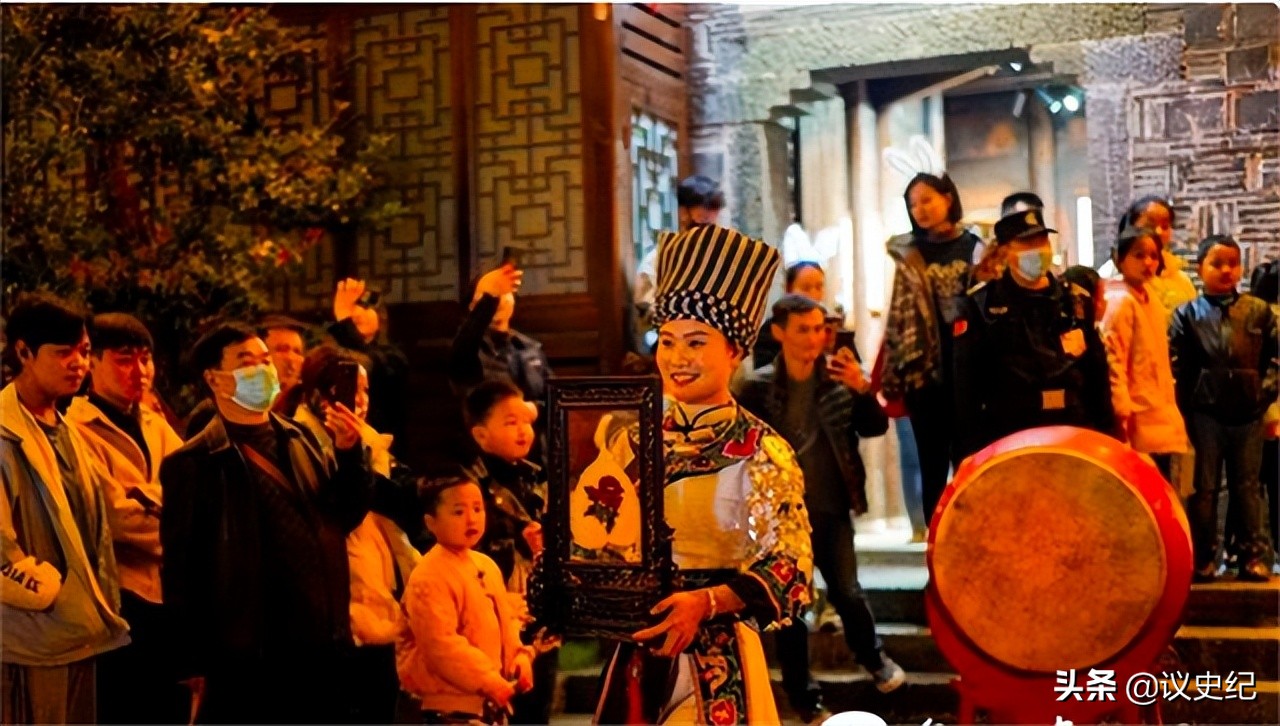 贵州女子一片叶子卖7000,贵州女子用树叶挣大钱