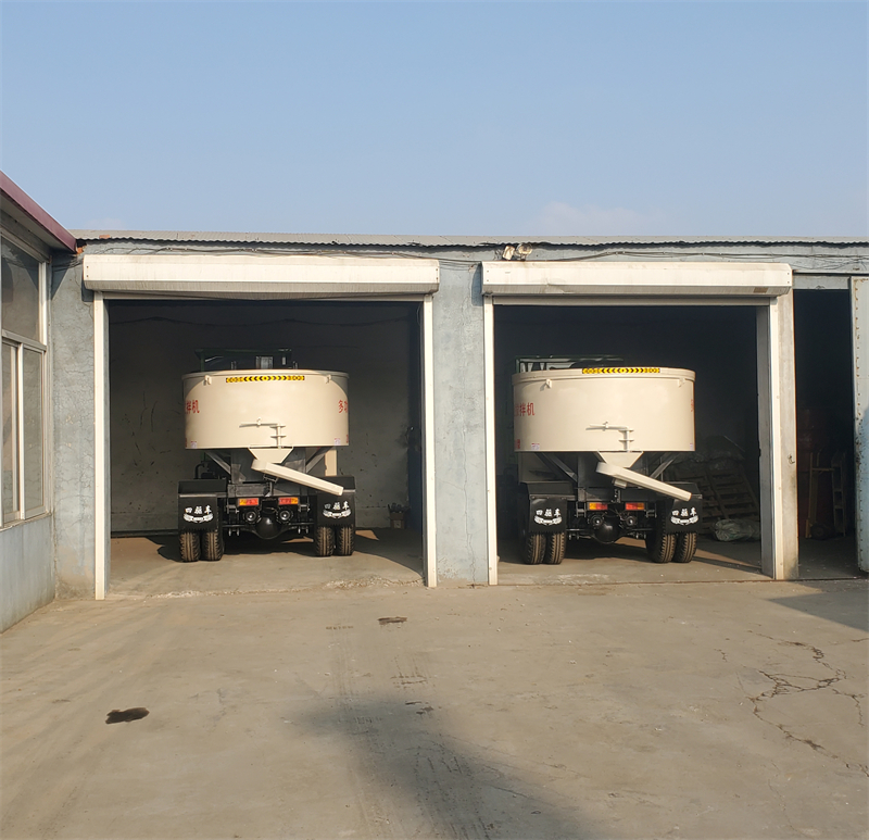 移动混凝土搅拌机生产厂家,大型移动式全自动混凝土搅拌机