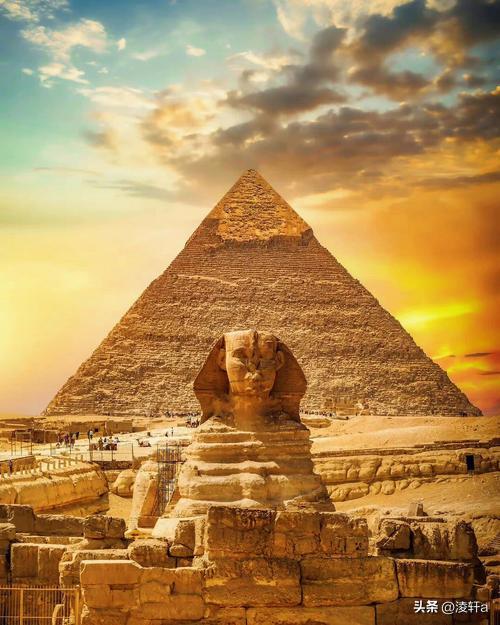 埃及金字塔的形成和演变过程简述,埃及金字塔大部分建造于什么时期