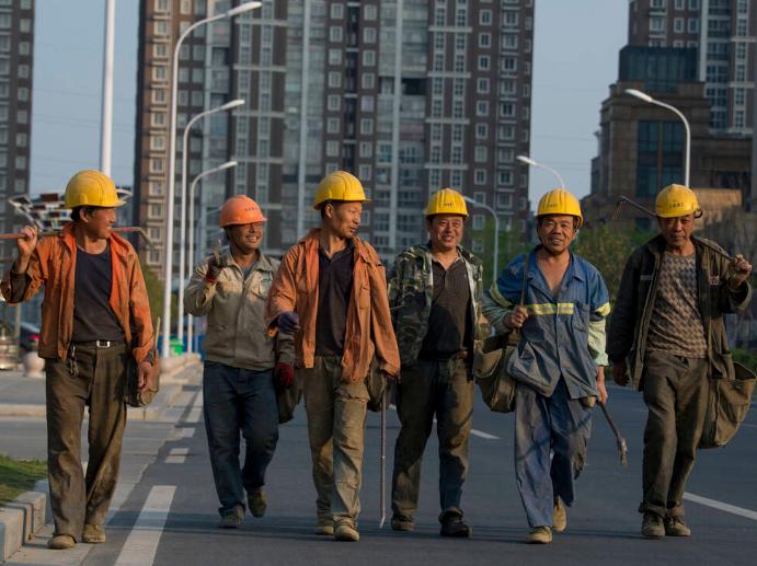 未来农村打工的前途是什么,回农村创业好还是在城市打工好