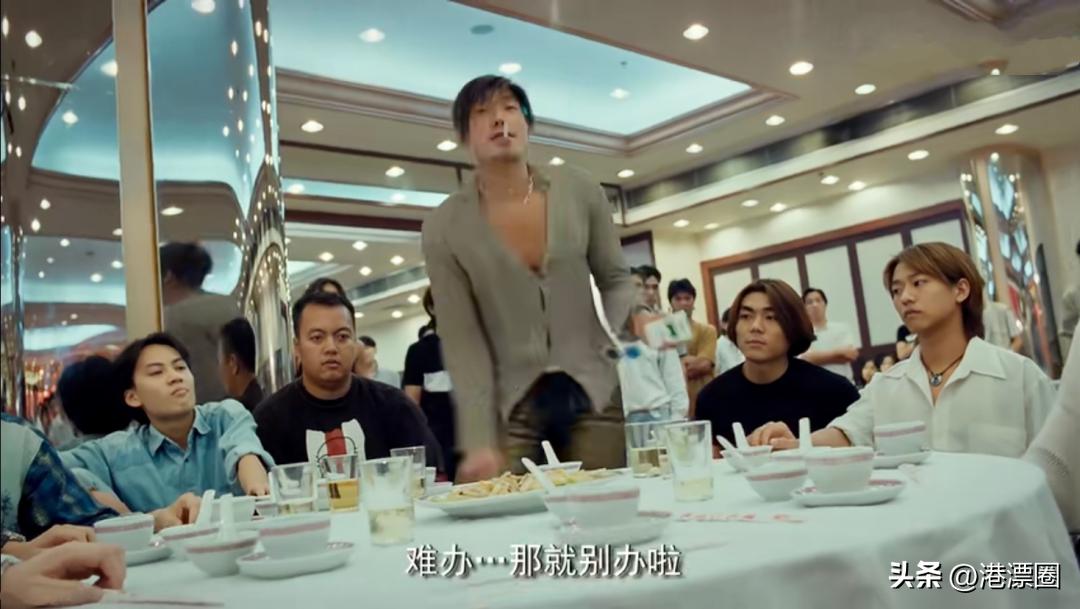 这些人从深圳专程赶来香港，就为看个三级片