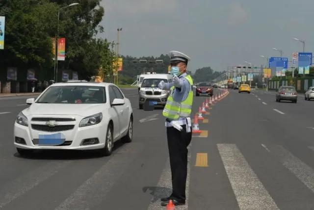 大连执勤交警被打死后续,大连交警被当街打死怎么处理的