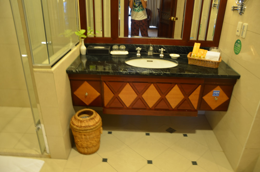 娜鲁湾酒店,娜鲁湾大酒店台北