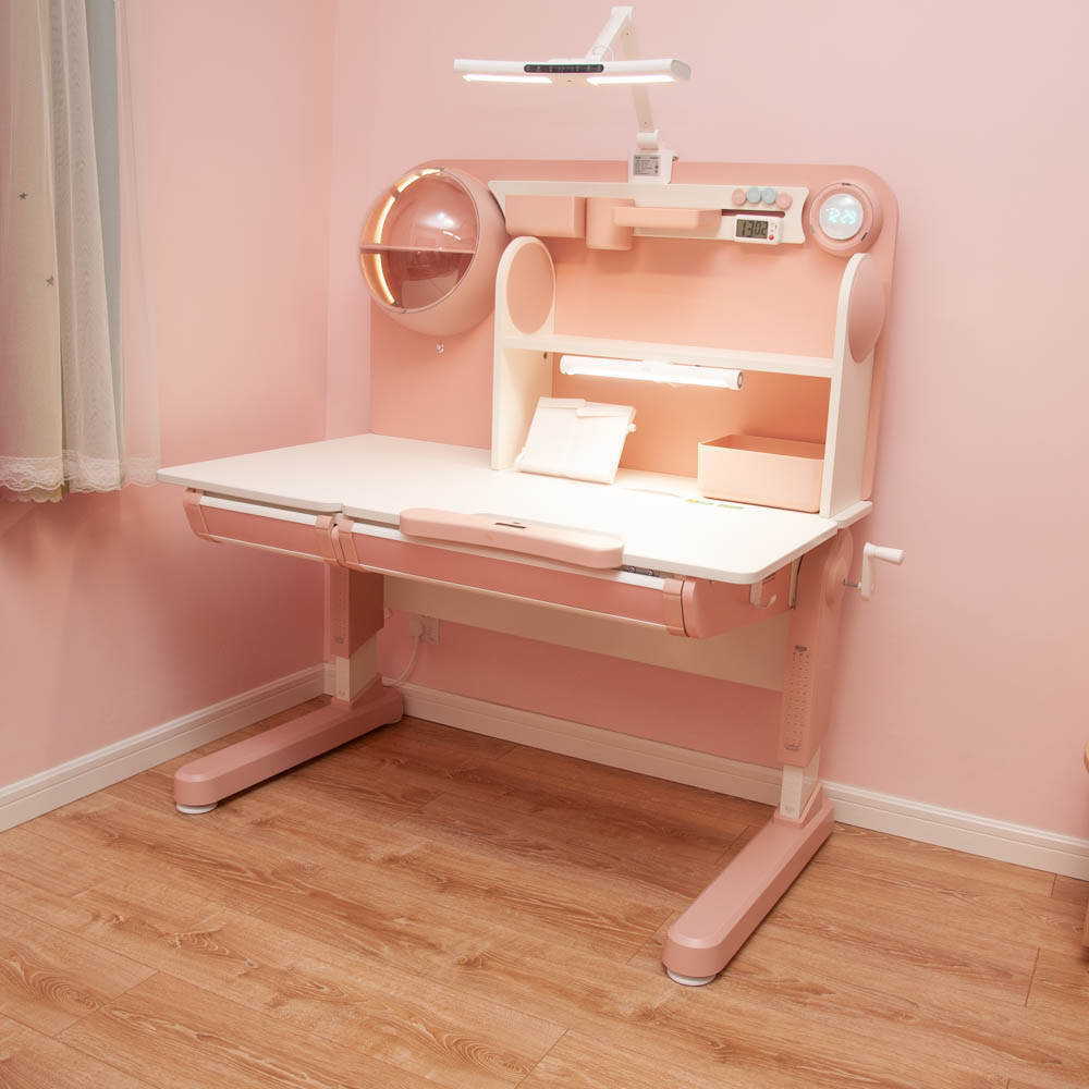 黑白调儿童桌椅——星空号评测帮助孩子养成良好坐姿习惯