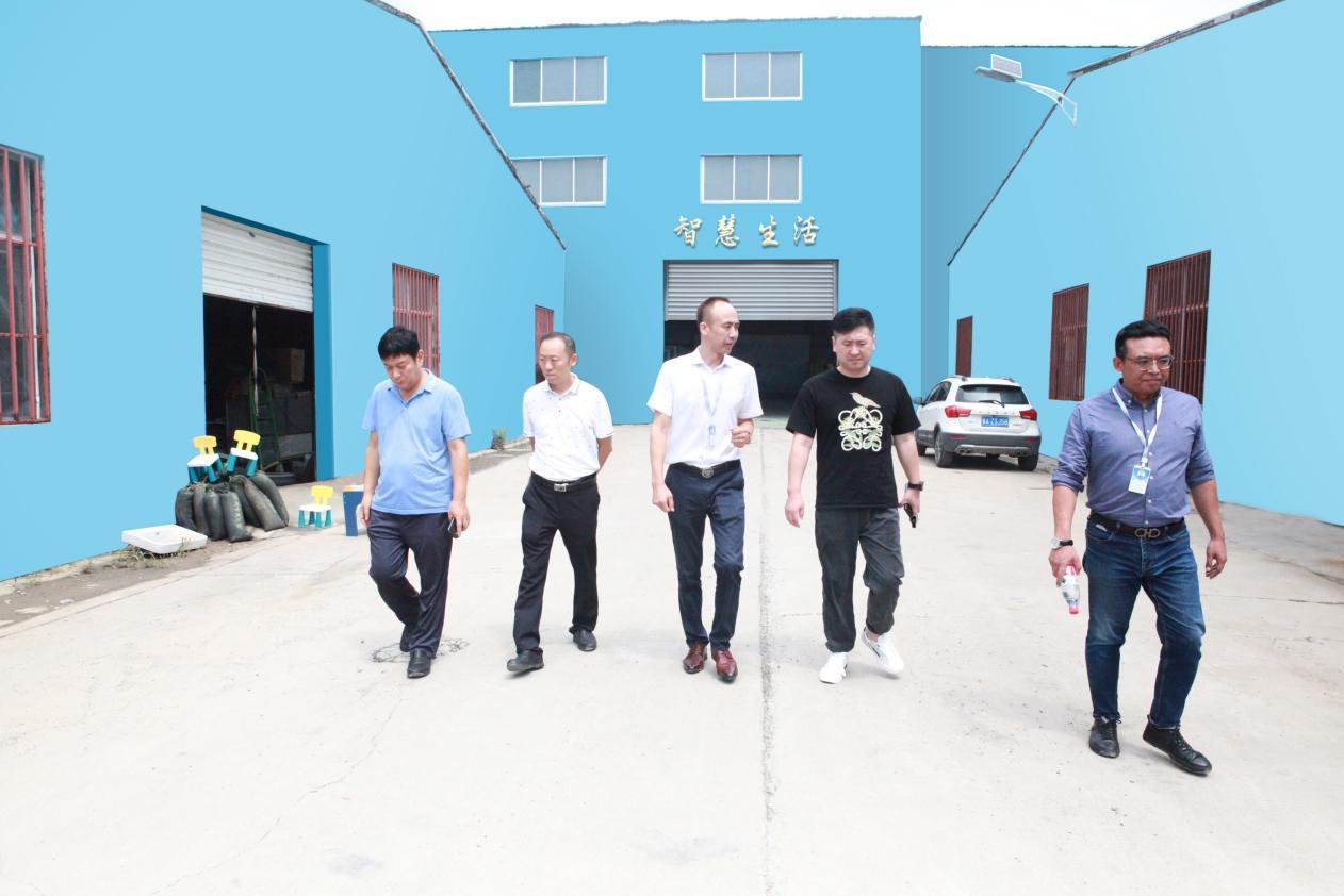 山东广播电视台《生活帮》主持人阿速莅临“垃圾分类家”调研交流