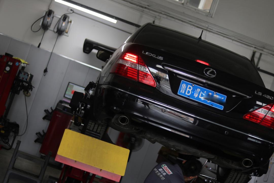 搞了辆“破烂不堪”05年凌志LS430，进厂翻新重造，复活又变新车