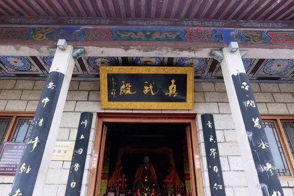 西岳华山奇险天下第一山,西岳华山奇险天下第一